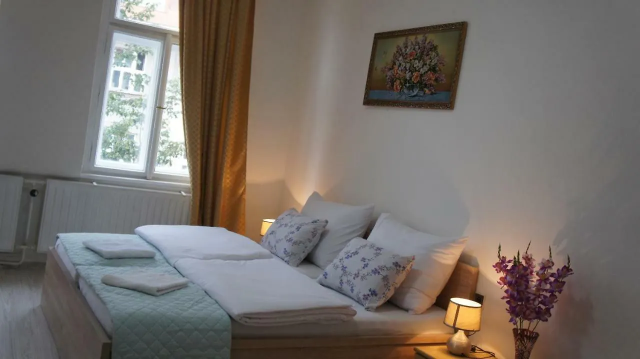 Queens Apartments Prague